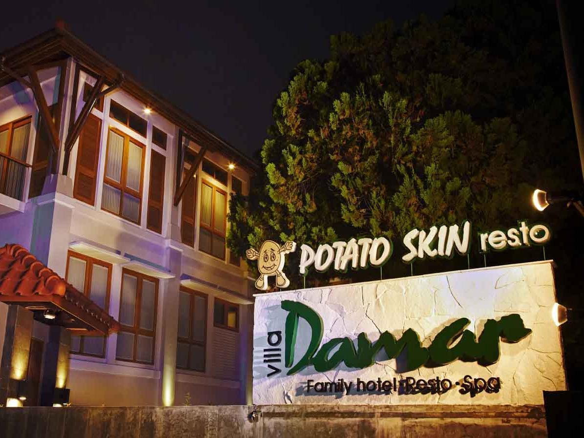 Villa Damar Boutique Hotel Bandung Esterno foto