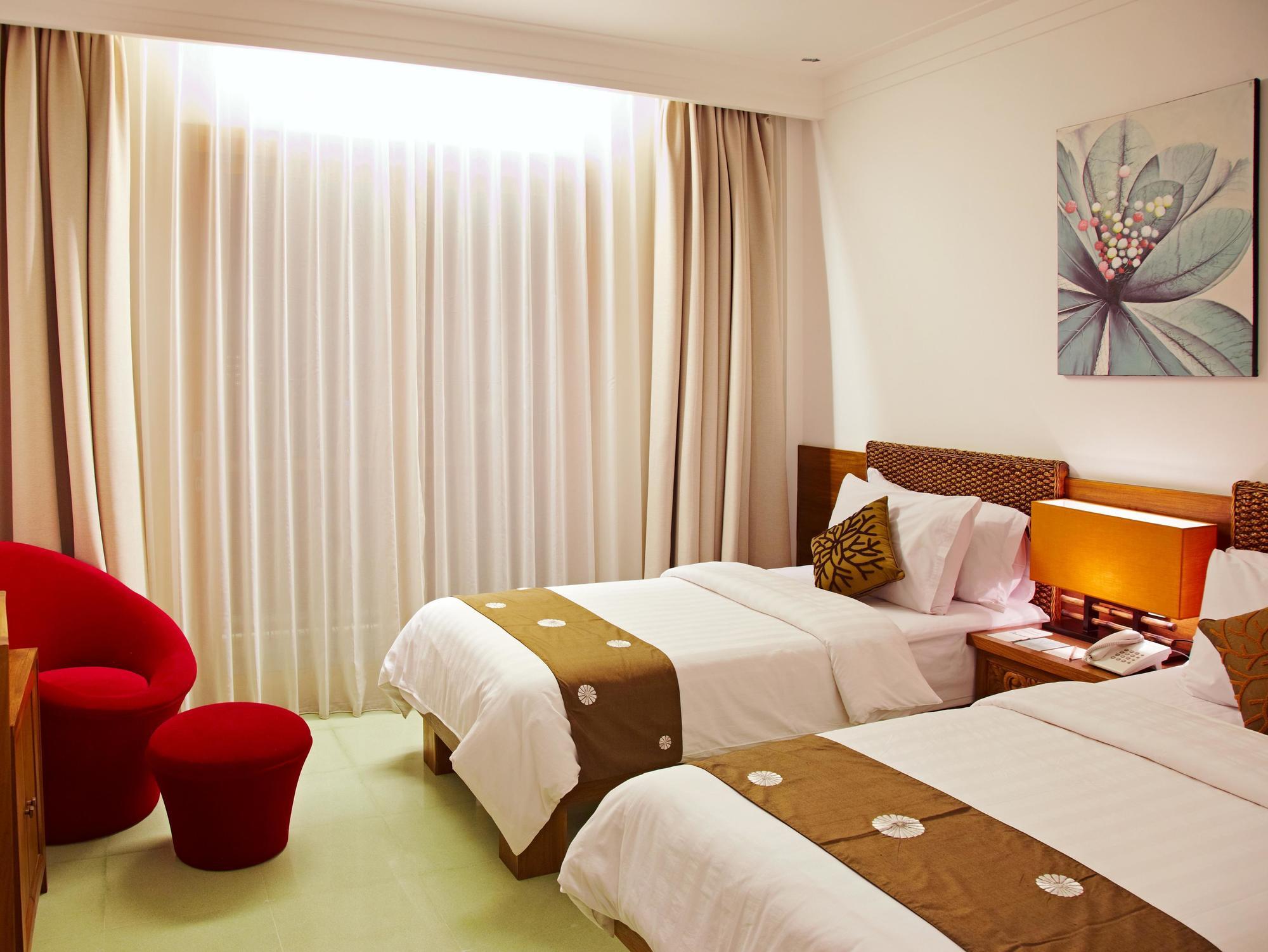 Villa Damar Boutique Hotel Bandung Esterno foto