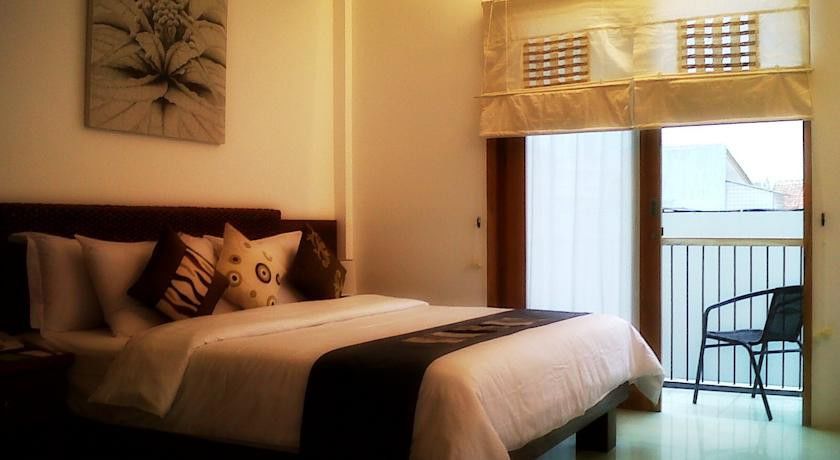 Villa Damar Boutique Hotel Bandung Esterno foto