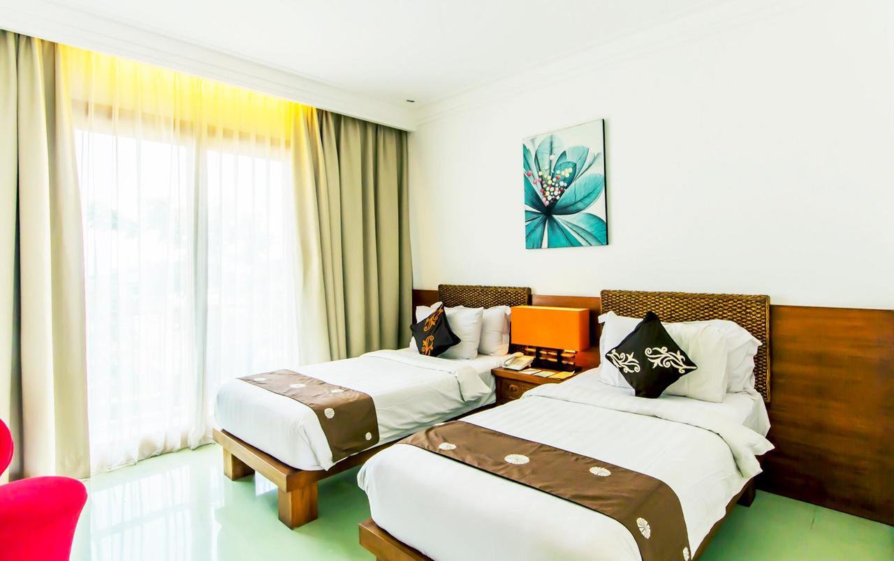 Villa Damar Boutique Hotel Bandung Esterno foto