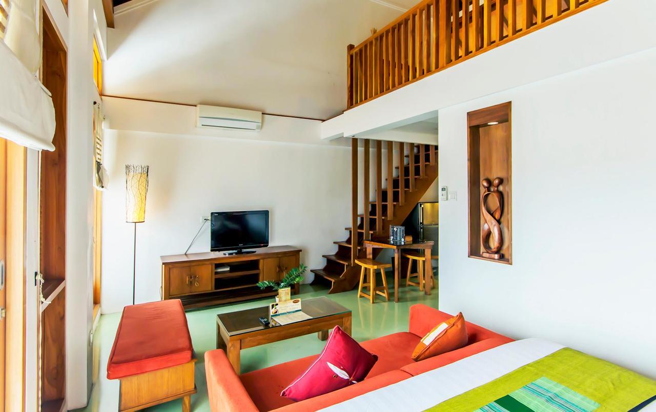 Villa Damar Boutique Hotel Bandung Esterno foto