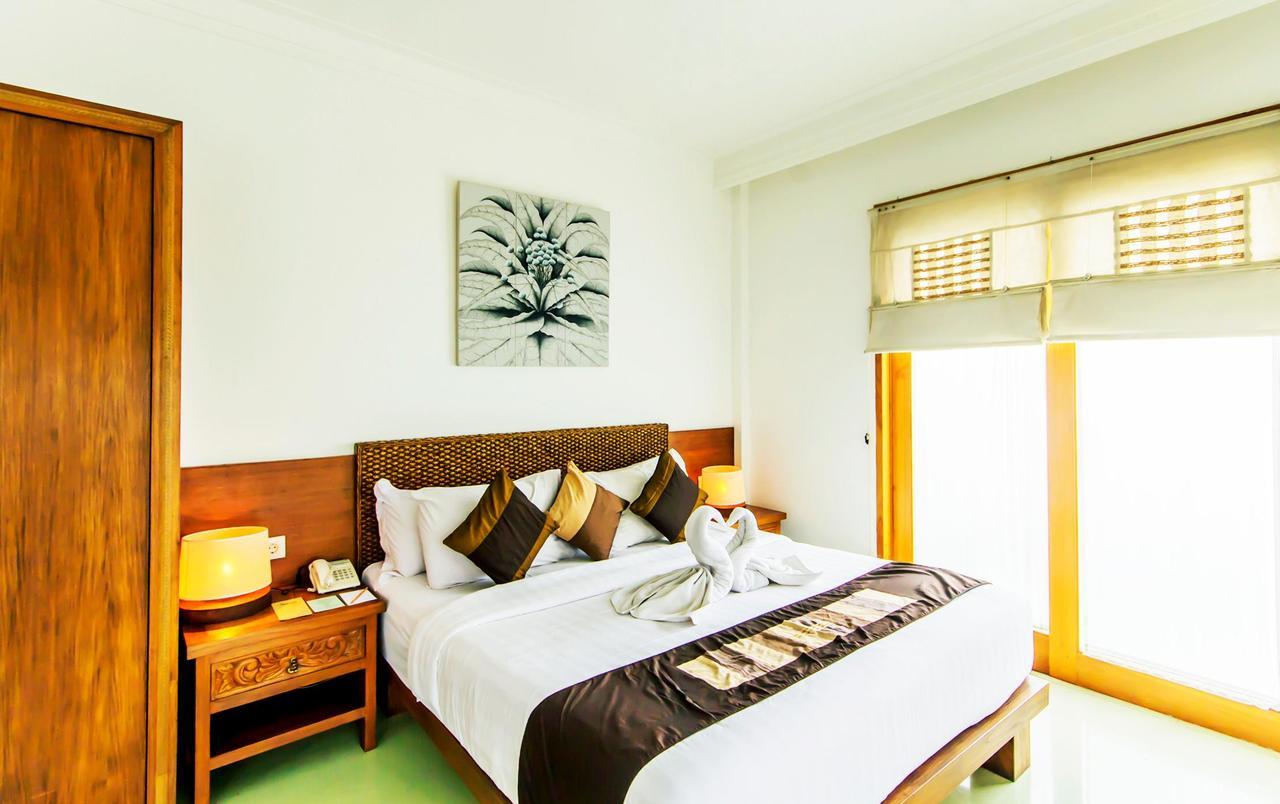 Villa Damar Boutique Hotel Bandung Esterno foto