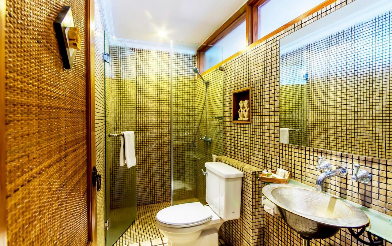 Villa Damar Boutique Hotel Bandung Esterno foto